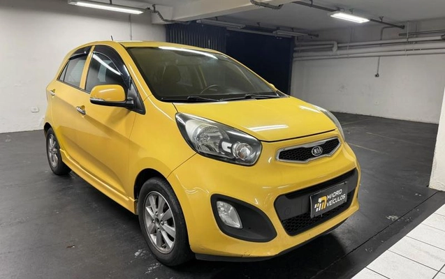 imagem-https://www.socarrao.com.br/sc-vehicle-images-prod/4010694/1792585652225-8483989_3_B_4a3faba1a8.jpeg