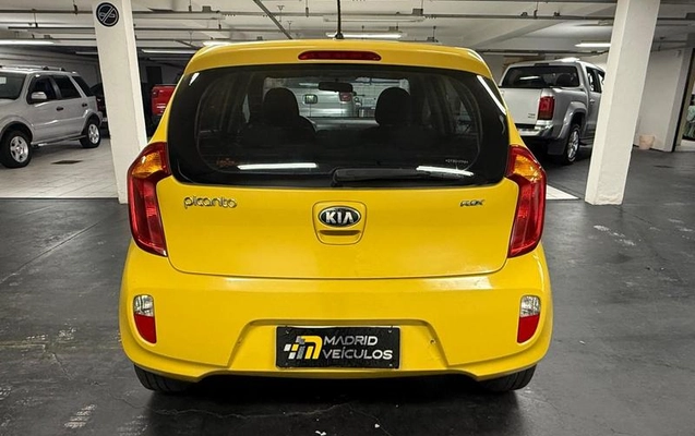 imagem-https://www.socarrao.com.br/sc-vehicle-images-prod/4010694/1792585652230-8483989_6_B_0d7b7b719c.jpeg