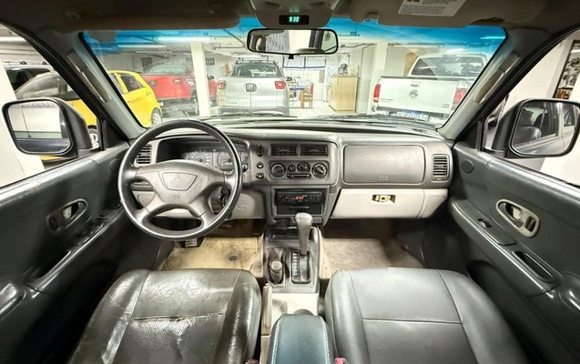 imagem-https://www.socarrao.com.br/sc-vehicle-images-prod/4010696/1790030251486-8492490_13_B_fd8bd58bd4.jpeg