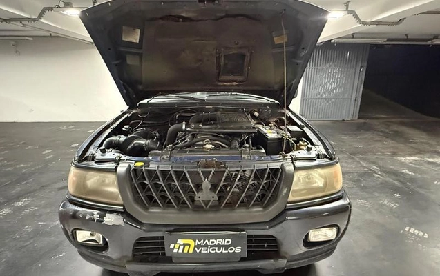 imagem-https://www.socarrao.com.br/sc-vehicle-images-prod/4010696/1790030251488-8492490_17_B_cd71595e00.jpeg
