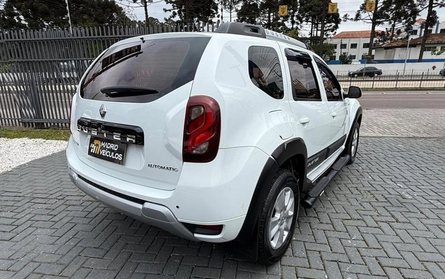 imagem-https://www.socarrao.com.br/sc-vehicle-images-prod/4010753/1790030344636-8488424_5_B_65668b4183.jpeg