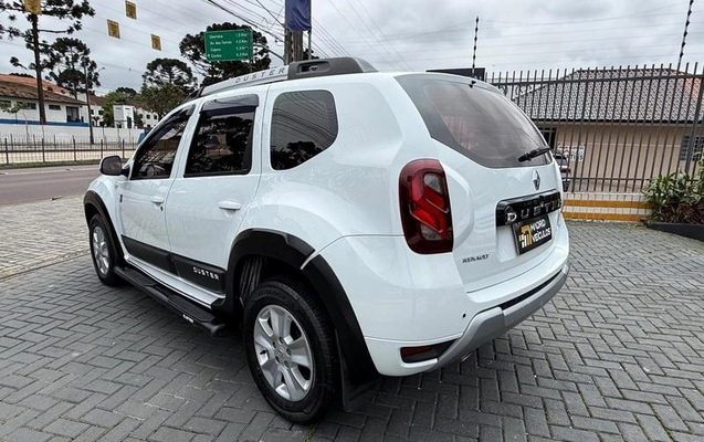 imagem-https://www.socarrao.com.br/sc-vehicle-images-prod/4010753/1790030344639-8488424_7_B_aa8a473b40.jpeg