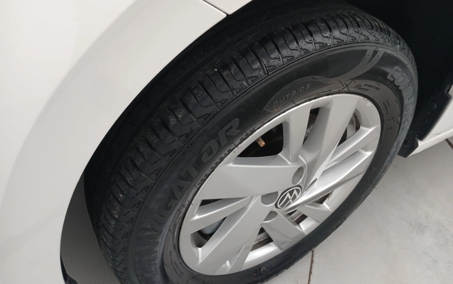 imagem-https://www.socarrao.com.br/sc-vehicle-images-prod/4010881/1790030974607-2_083935.jpg