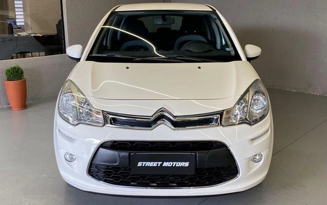 imagem-https://www.socarrao.com.br/sc-vehicle-images-prod/4011012/1791985120886-8459096_0_B_ef120aae6f.jpeg