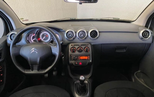 imagem-https://www.socarrao.com.br/sc-vehicle-images-prod/4011012/1791985120894-8459096_4_B_ec6ad1e1b4.jpeg