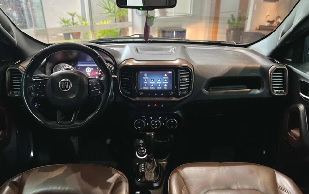 imagem-https://www.socarrao.com.br/sc-vehicle-images-prod/4011206/1790031941510-6_080518.jpg