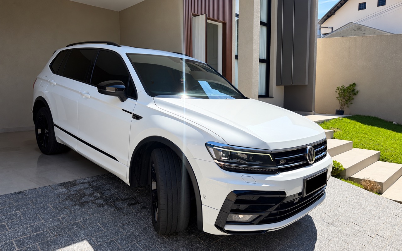 imagem-https://www.socarrao.com.br/sc-vehicle-images-prod/4012668/1790594811263-NUI3MDIzMDEtRDY4Ny00RjdFLUJGNzUtNzdENUU3RkU1MjJELnBuZw.png