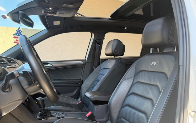 imagem-https://www.socarrao.com.br/sc-vehicle-images-prod/4012668/1790594812784-SU1HXzk3NzMuanBlZw.jpeg