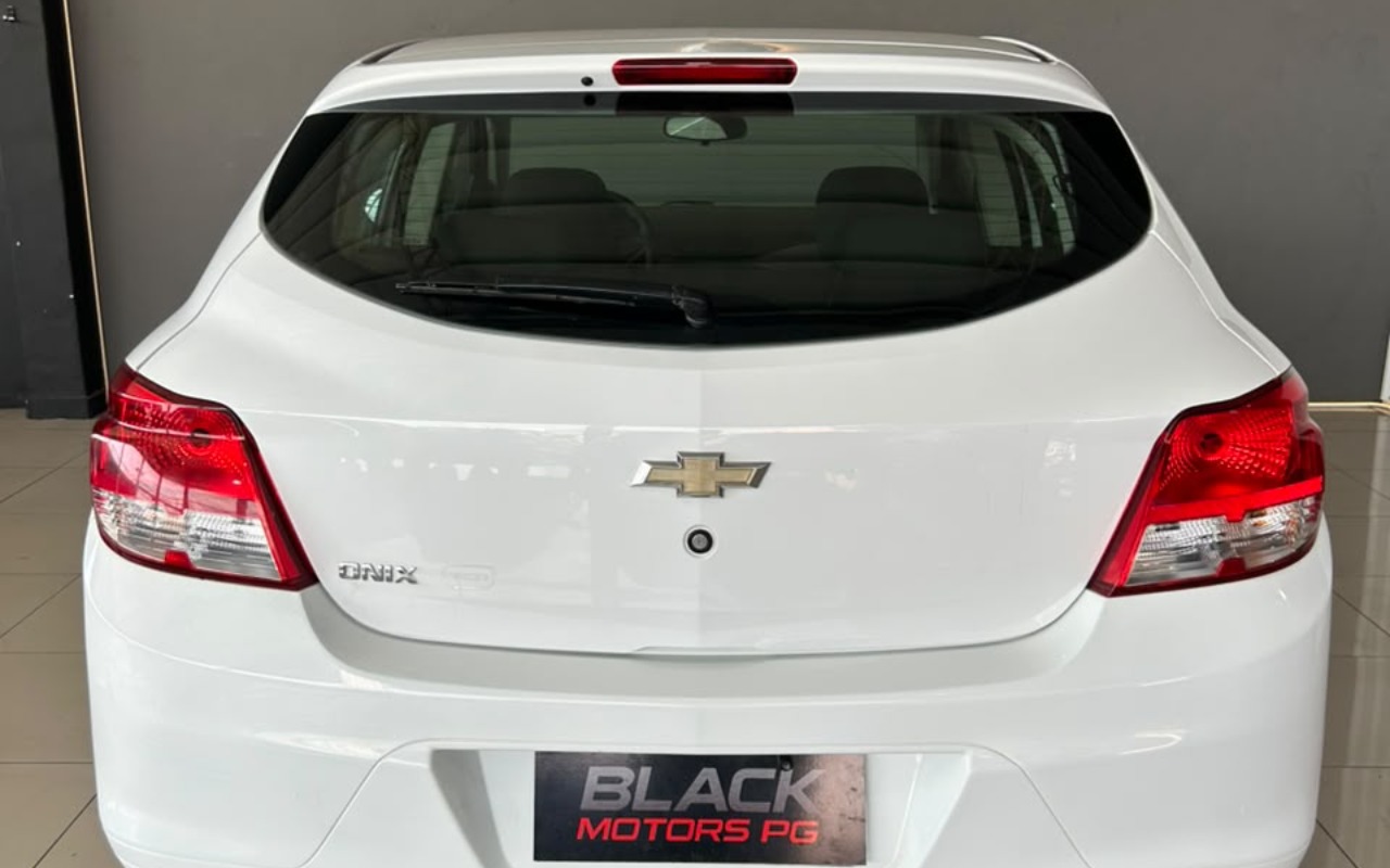 imagem-https://www.socarrao.com.br/sc-vehicle-images-prod/4012915/1790036498995-V2hhdHNBcHAgSW1hZ2UgMjAyNi0wOS0yMSBhdCAxNC4xOS4xMCAoMSkuanBlZw.jpeg