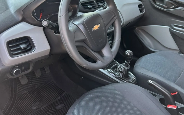 imagem-https://www.socarrao.com.br/sc-vehicle-images-prod/4012915/1790036499342-V2hhdHNBcHAgSW1hZ2UgMjAyNi0wOS0yMSBhdCAxNC4xOS4xMS5qcGVn.jpeg
