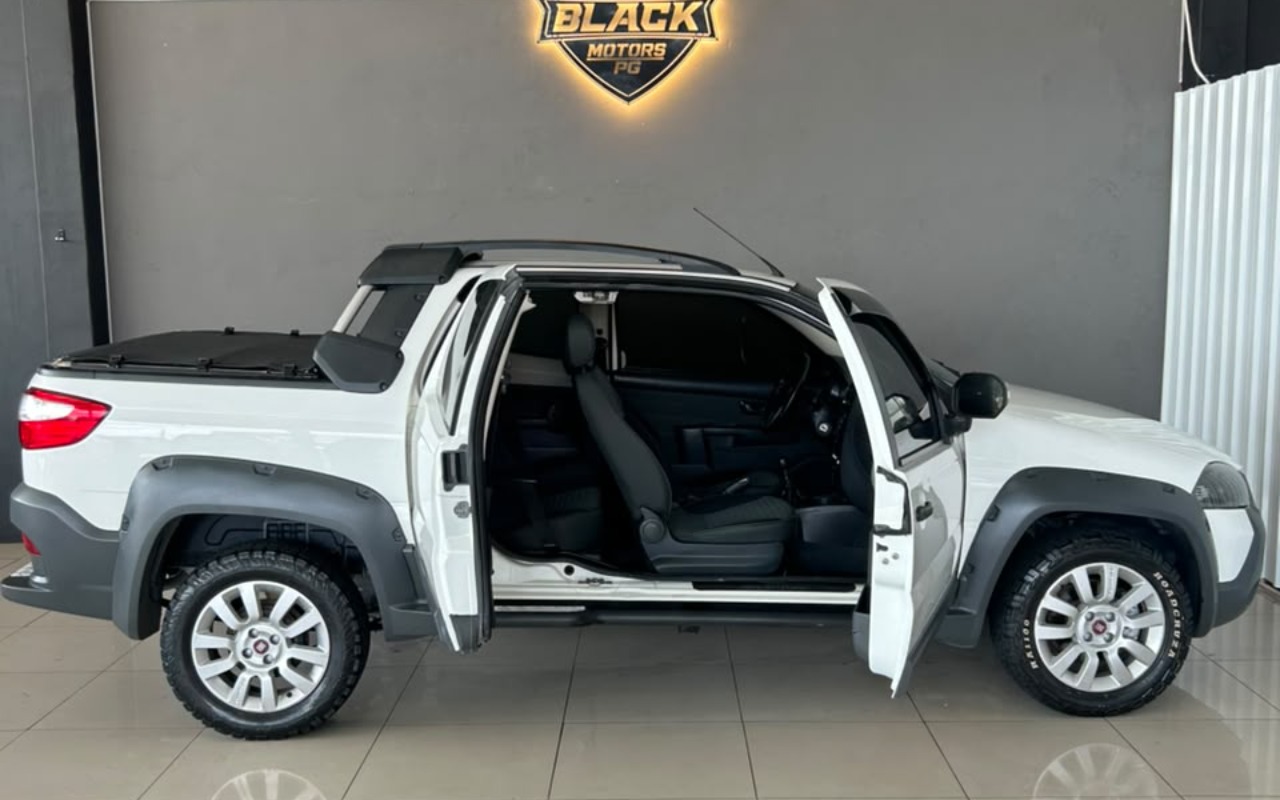 imagem-https://www.socarrao.com.br/sc-vehicle-images-prod/4013844/1790038767437-V2hhdHNBcHAgSW1hZ2UgMjAyNi0wOS0yMSBhdCAxNS4yMi41MiAoMikuanBlZw.jpeg