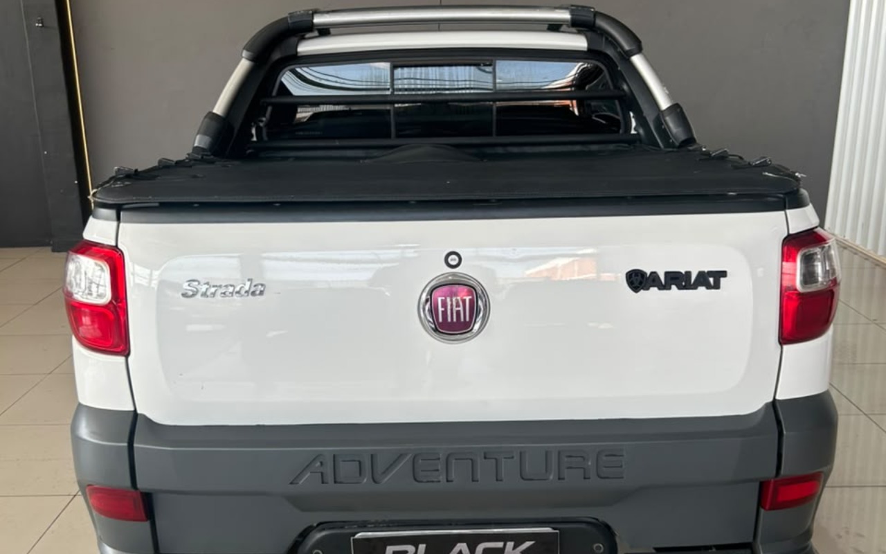 imagem-https://www.socarrao.com.br/sc-vehicle-images-prod/4013844/1790038767490-V2hhdHNBcHAgSW1hZ2UgMjAyNi0wOS0yMSBhdCAxNS4yMi41My5qcGVn.jpeg
