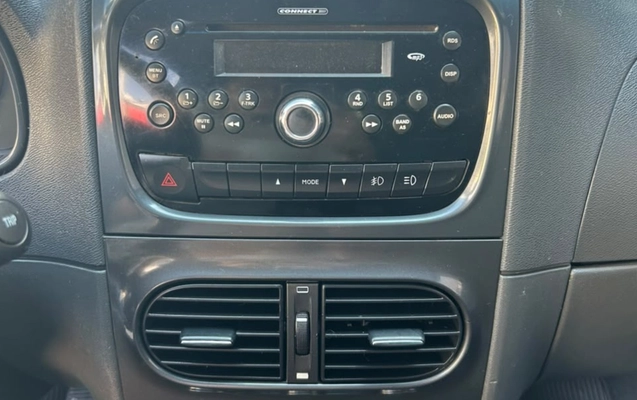 imagem-https://www.socarrao.com.br/sc-vehicle-images-prod/4013844/1790038767948-V2hhdHNBcHAgSW1hZ2UgMjAyNi0wOS0yMSBhdCAxNS4yMi41NCAoMikuanBlZw.jpeg