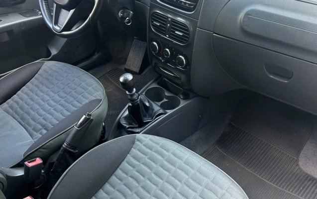 imagem-https://www.socarrao.com.br/sc-vehicle-images-prod/4013844/1790038768041-V2hhdHNBcHAgSW1hZ2UgMjAyNi0wOS0yMSBhdCAxNS4yMi41NS5qcGVn.jpeg