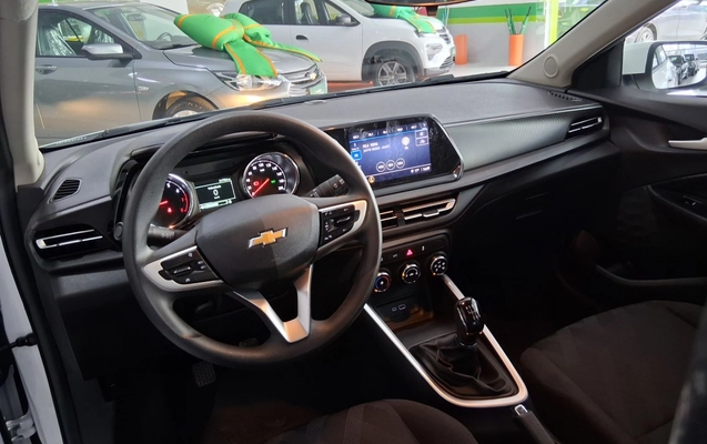 imagem-https://www.socarrao.com.br/sc-vehicle-images-prod/4017777/1790051674620-1_015951.jpg