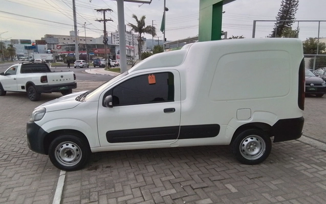 imagem-https://www.socarrao.com.br/sc-vehicle-images-prod/4018345/1790052573530-1_032226.jpg