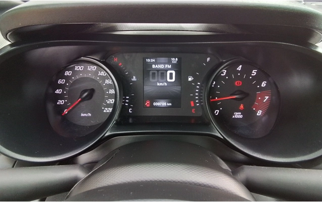 imagem-https://www.socarrao.com.br/sc-vehicle-images-prod/4018593/1790052813814-1_014616.jpg