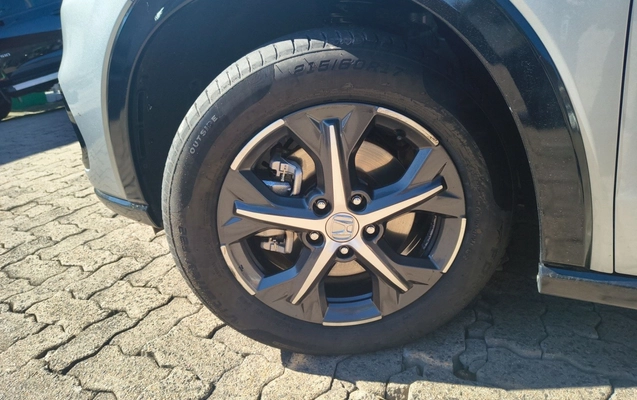 imagem-https://www.socarrao.com.br/sc-vehicle-images-prod/4019786/1790055096600-1_123909.jpg