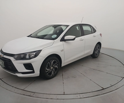 Chevrolet Onix 2026 Branco — foto 1 de 3