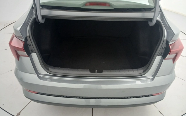imagem-https://www.socarrao.com.br/sc-vehicle-images-prod/4020278/1790055995070-1_111207.jpg