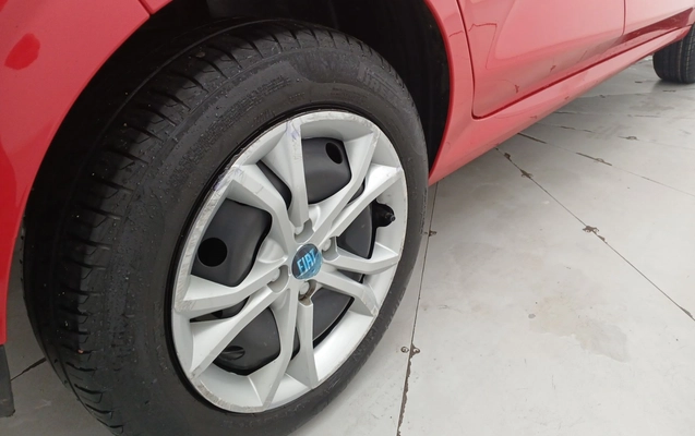 imagem-https://www.socarrao.com.br/sc-vehicle-images-prod/4020281/1790055996543-2_033651.jpg