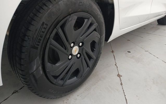 imagem-https://www.socarrao.com.br/sc-vehicle-images-prod/4020318/1790056016330-1_022341.jpg