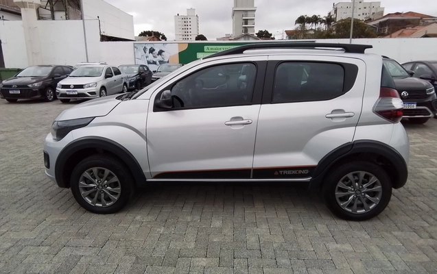 imagem-https://www.socarrao.com.br/sc-vehicle-images-prod/4020556/1790056157103-2_044742.jpg