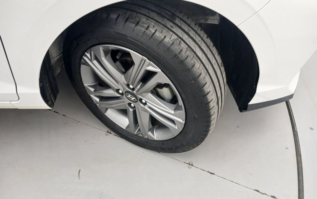 imagem-https://www.socarrao.com.br/sc-vehicle-images-prod/4020569/1790056175639-1_111853.jpg