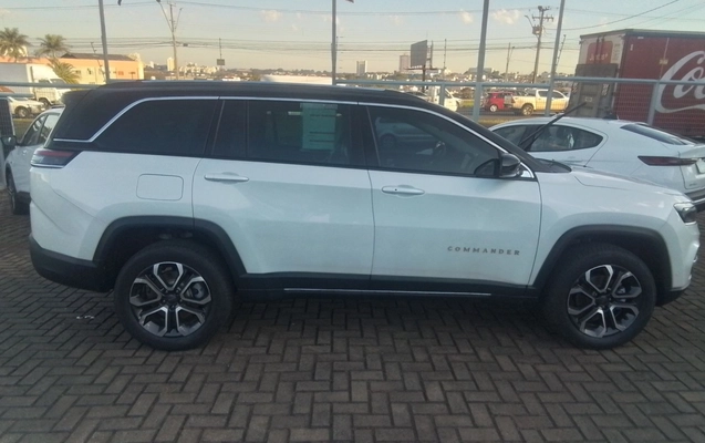 imagem-https://www.socarrao.com.br/sc-vehicle-images-prod/4020816/1790056740298-1_045813.jpg
