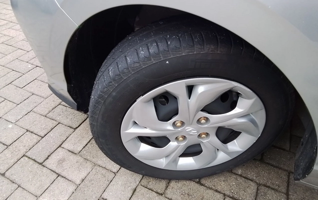 imagem-https://www.socarrao.com.br/sc-vehicle-images-prod/4021175/1790057314892-2_025245.jpg