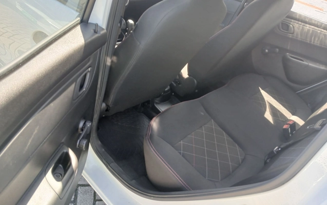 imagem-https://www.socarrao.com.br/sc-vehicle-images-prod/4021482/1790058235541-1_115238.jpg