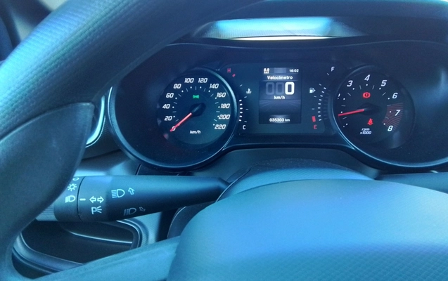 imagem-https://www.socarrao.com.br/sc-vehicle-images-prod/4021926/1790058821830-1_060952.jpg