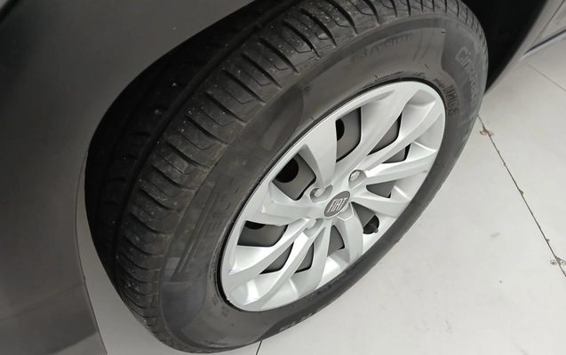 imagem-https://www.socarrao.com.br/sc-vehicle-images-prod/4022749/1790059623160-1_065728.jpg