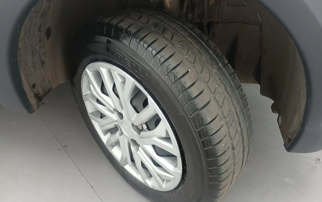 imagem-https://www.socarrao.com.br/sc-vehicle-images-prod/4023633/1790061970904-1_042942.jpg