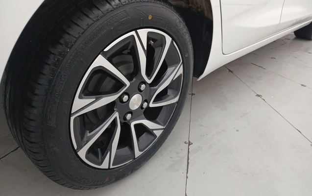 imagem-https://www.socarrao.com.br/sc-vehicle-images-prod/4023837/1790062311106-1_124417.jpg