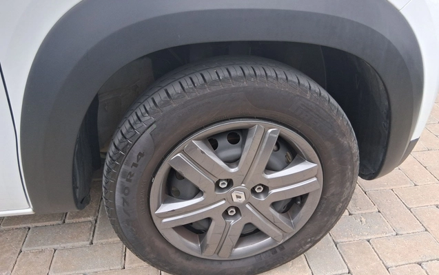 imagem-https://www.socarrao.com.br/sc-vehicle-images-prod/4024211/1790063957426-2_043433.jpg
