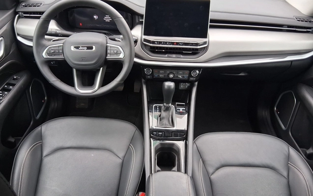 imagem-https://www.socarrao.com.br/sc-vehicle-images-prod/4024280/1790064001483-1_110353.jpg