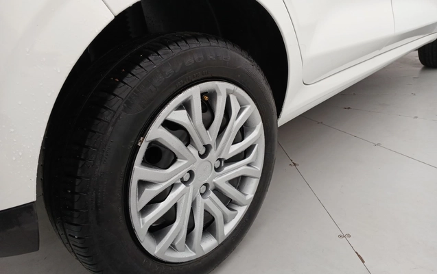 imagem-https://www.socarrao.com.br/sc-vehicle-images-prod/4024539/1790064542865-2_012452.jpg