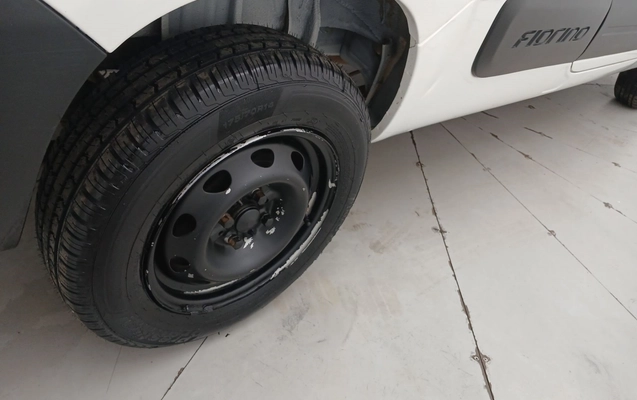 imagem-https://www.socarrao.com.br/sc-vehicle-images-prod/4024606/1790064617254-1_071248.jpg