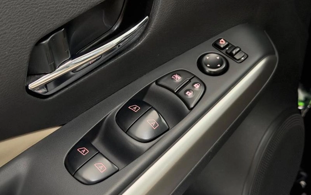 imagem-https://www.socarrao.com.br/sc-vehicle-images-prod/4024658/1790346834667-8494648_10_B_fbf2087db4.jpeg