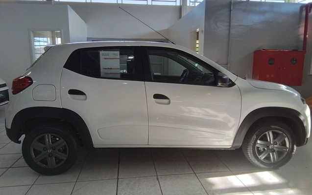 imagem-https://www.socarrao.com.br/sc-vehicle-images-prod/4024688/1790065007629-2_022931.jpg