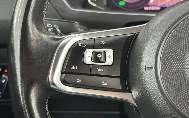 imagem-https://www.socarrao.com.br/sc-vehicle-images-prod/40249/1783805037869-a0b52b4b49c949ec80bba13c93a0c58c_1730827684554.jpg