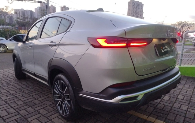 imagem-https://www.socarrao.com.br/sc-vehicle-images-prod/4024981/1790066938260-1_095859.jpg
