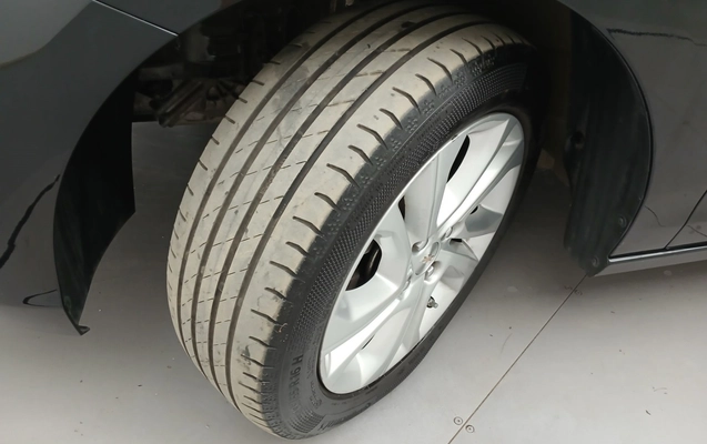 imagem-https://www.socarrao.com.br/sc-vehicle-images-prod/4024992/1790067001353-1_030215.jpg