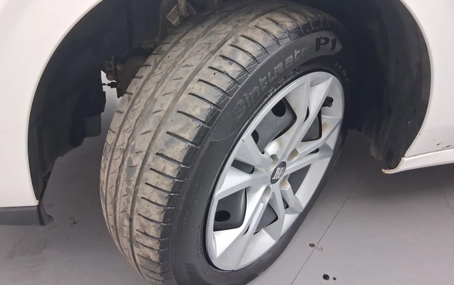 imagem-https://www.socarrao.com.br/sc-vehicle-images-prod/4024994/1790067014370-2_060922.jpg