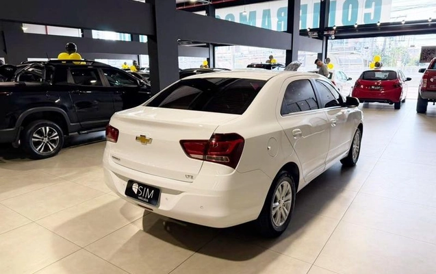 imagem-https://www.socarrao.com.br/sc-vehicle-images-prod/4025078/1790074846036-8466361_5_B_07c3f14617.jpeg