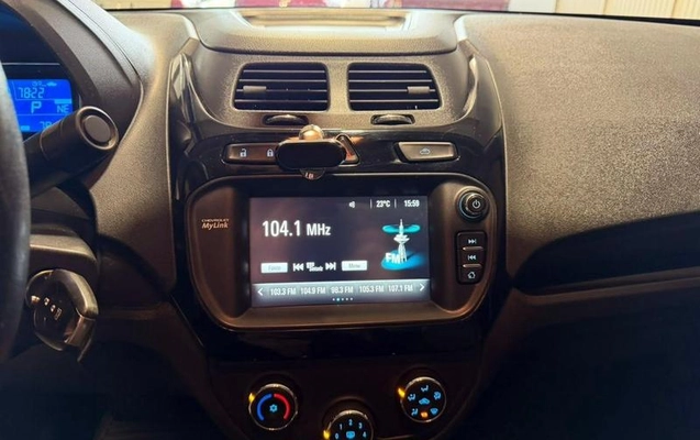 imagem-https://www.socarrao.com.br/sc-vehicle-images-prod/4025078/1790074846047-8466361_15_B_0cb5365bf5.jpeg