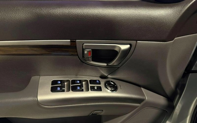 imagem-https://www.socarrao.com.br/sc-vehicle-images-prod/4025079/1790074943483-8483043_2_B_695576a138.jpeg