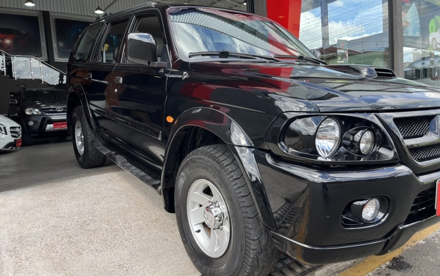 imagem-https://www.socarrao.com.br/sc-vehicle-images-prod/4025102/1790076594886-28JYORM8H0vlgo1H24k8LMOexCSA7XT3X8DC.jpg