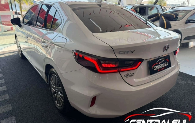 imagem-https://www.socarrao.com.br/sc-vehicle-images-prod/4025103/1790076609254-dddc05df20f947b6ab885ebc3cb8ff39_1790076570647.jpg